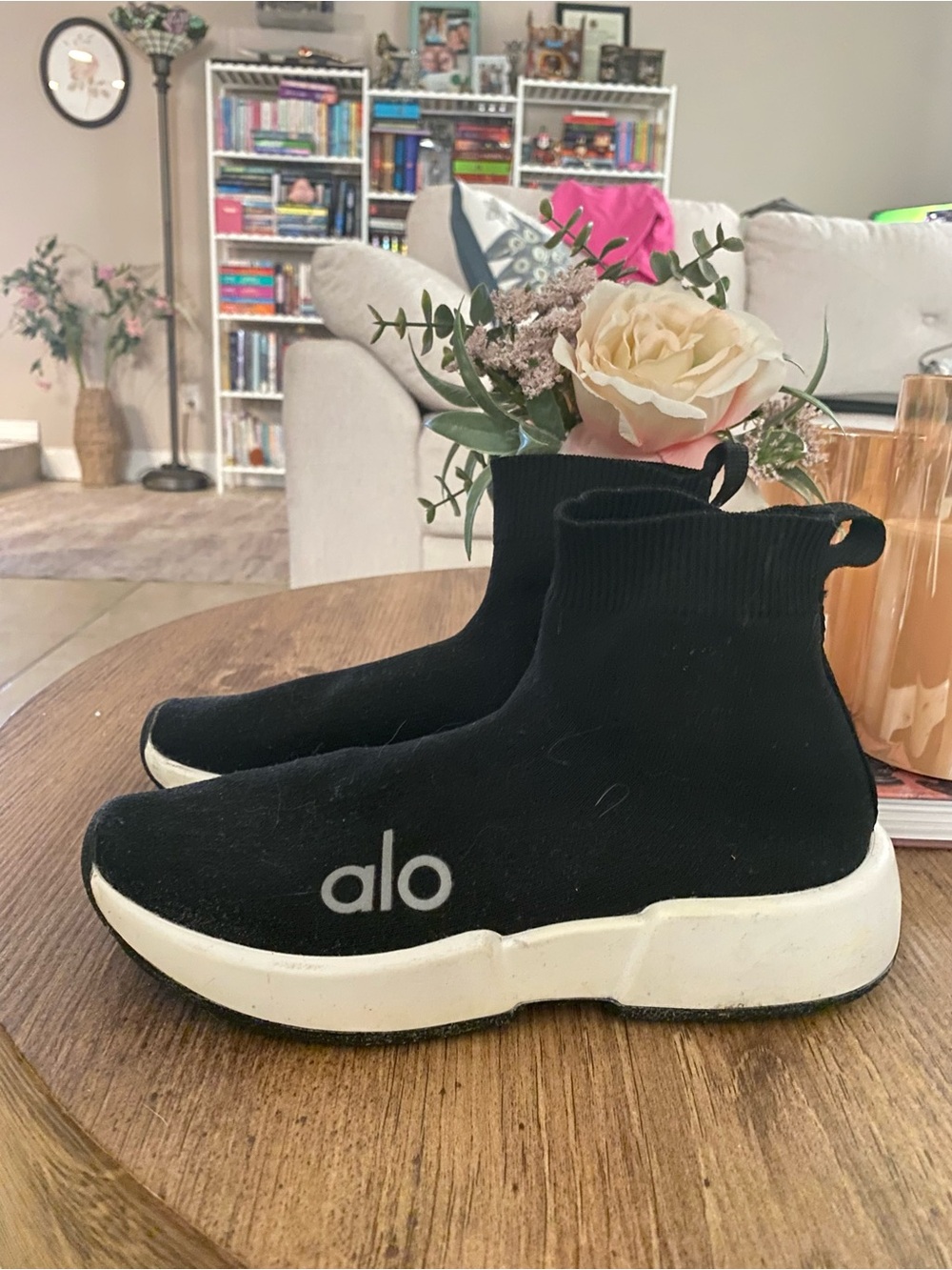 Alo Yoga Women's Velocity Knit Sneakers